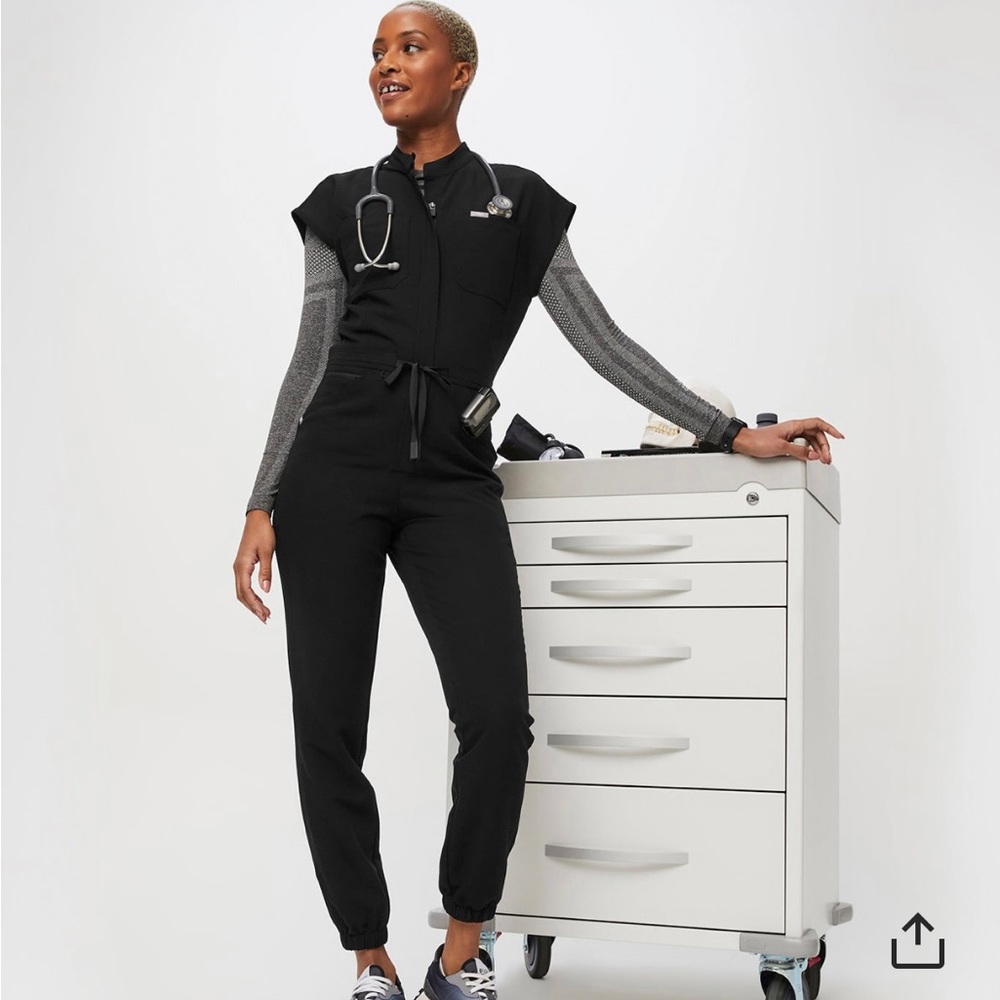 New FIGS scrub jumpsuit black